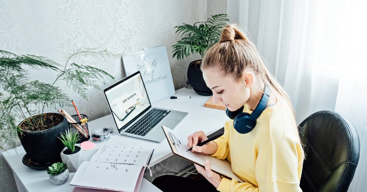 cv i linkedin – jak wyróżnić się na rynku pracy główne